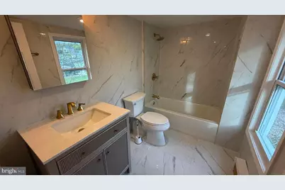 210 Cherry St, Duryea, PA 18642 - Photo 17