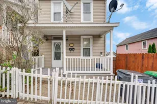 635 Vine St, Freeland, PA 18224 - Photo 3