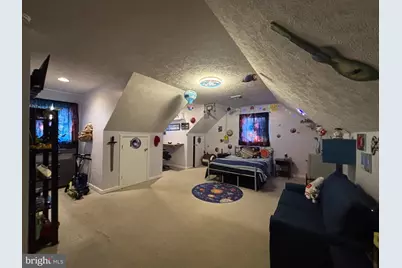 70 Louis Circle, Drums, PA 18222 - Photo 17