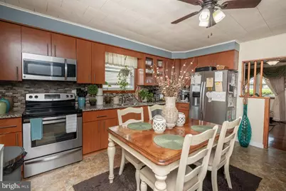 756 Seybert Street, Hazleton, PA 18201 - Photo 13