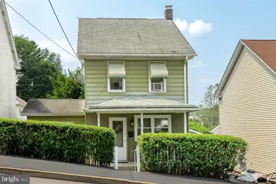 756 Seybert Street, Hazleton, PA 18201 - Photo 3