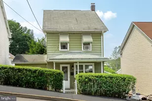 756 Seybert St, Hazleton, PA 18201 - Photo 3