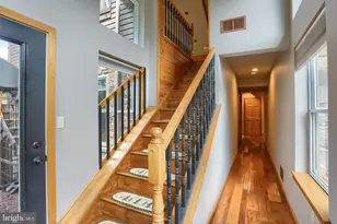 125 Pebble Beach Dr, Hazleton, PA 18202 - Photo 9