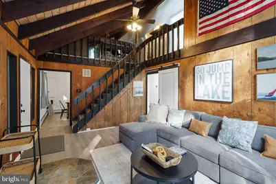 248 W Lake Valley Drive, Hazleton, PA 18202 - Photo 5