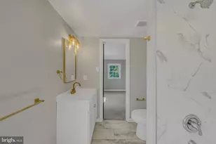921 Getty Ave, Duryea, PA 18642 - Photo 31