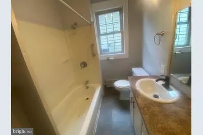 109 North Thomas Avenue #2, Kingston, PA 18704 - Photo 5