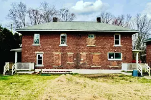 12 Loomis Park Rd, Hanover Township, PA 18706 - Photo 3