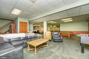 911 Seybert St, Hazleton, PA 18201 - Photo 19