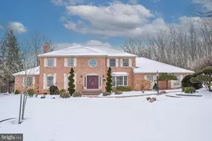 911 Seybert St, Hazleton, PA 18201 - Photo 1