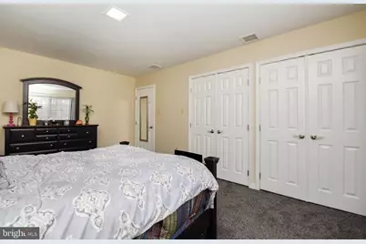 911 Seybert Street, Hazleton, PA 18201 - Photo 15