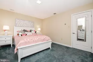 911 Seybert St, Hazleton, PA 18201 - Photo 33