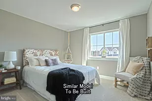 2474 E Venisa Dr, Hazle Township, PA 18201 - Photo 13