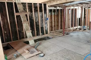 27 Elizabeth St, Pittston, PA 18640 - Photo 7