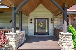 968 Scots Pne Ln, Hazle Township, PA 18202 - Photo 3