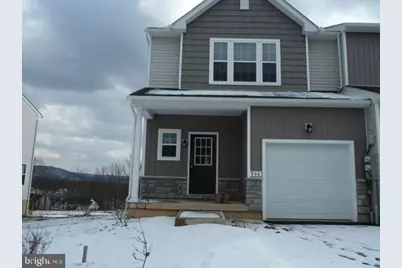 860 Champions Drive, Drums, PA 18222 - Photo 1
