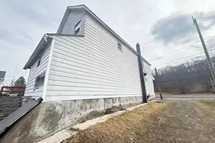 863 Main St, Sugar Notch, PA 18706 - Photo 9