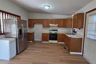 67 Confers Ln, Berwick, PA 18603 - Photo 3