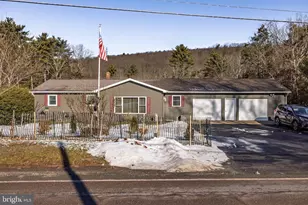 854 Lily Lake Rd, Wapwallopen, PA 18660 - Photo 3