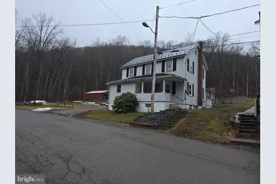 2432 Pine Street, Rock Glen, PA 18246 - Photo 3