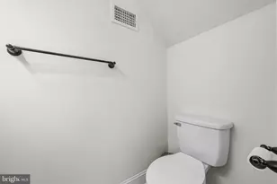 21 Maria Dr, Hanover Township, PA 18706 - Photo 17