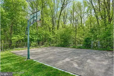 1424 E Broad St, Hazleton, PA 18201 - Photo 81