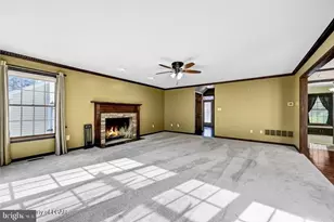 1424 E Broad St, Hazleton, PA 18201 - Photo 11