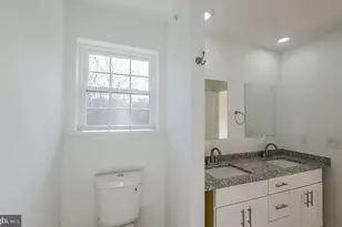 13 Nicole Ln, Hazleton, PA 18202 - Photo 17