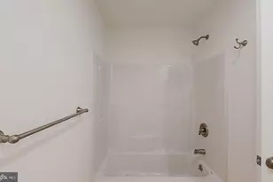 13 Nicole Ln, Hazleton, PA 18202 - Photo 7