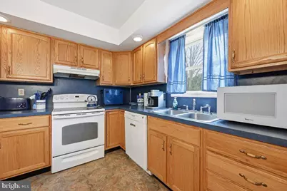 30 Freedom Street, Hazleton, PA 18202 - Photo 17