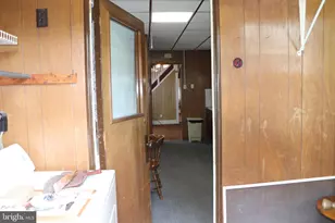 430 Washington St, Freeland, PA 18224 - Photo 25