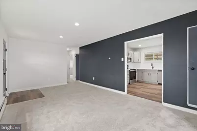 715 E 10th Street, Berwick, PA 18603 - Photo 5