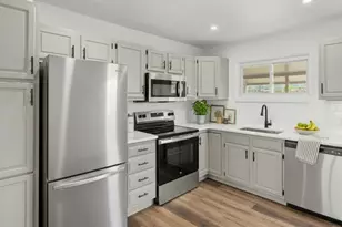 715 E 10th St, Berwick, PA 18603 - Photo 7