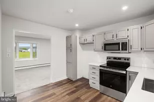 715 E 10th St, Berwick, PA 18603 - Photo 9