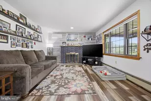 69 N Old Turnpike Rd, Drums, PA 18222 - Photo 11