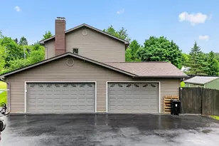 69 N Old Turnpike Rd, Drums, PA 18222 - Photo 5