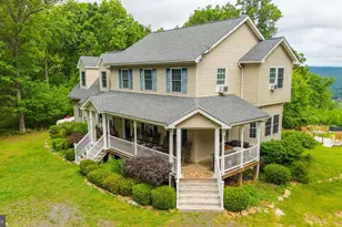 210 White Mountain Ln, Sugarloaf, PA 18249 - Photo 3
