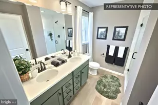 2478 E Venisa Dr, Hazle Township, PA 18201 - Photo 23