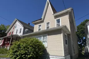 1042 Birkbeck St, Freeland, PA 18224 - Photo 1