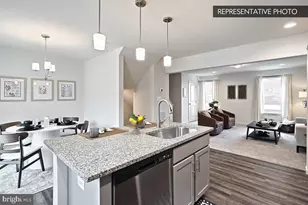 940 Allen Dr, Hazleton, PA 18201 - Photo 7
