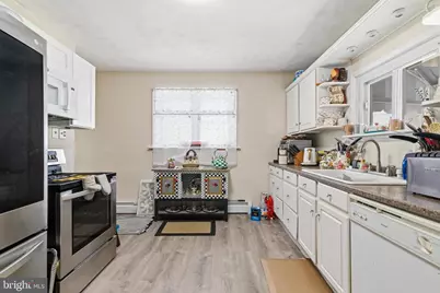 293 Lyndwood Avenue, Hanover Township, PA 18706 - Photo 15