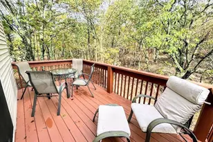 228 Pine Valley Ln, Hazle Township, PA 18202 - Photo 7