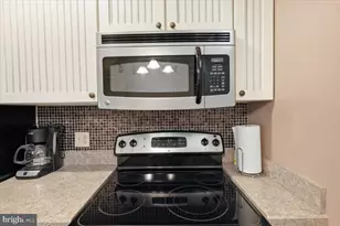 231 W Lake Valley Dr, Hazleton, PA 18202 - Photo 35