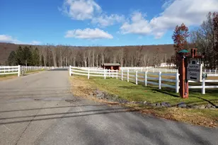231 W Lake Valley Dr, Hazleton, PA 18202 - Photo 71