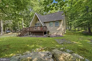 231 W Lake Valley Dr, Hazleton, PA 18202 - Photo 5