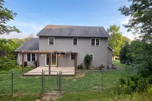 20 Evergreen Lake Dr, Mountain Top, PA 18707 - Photo 5