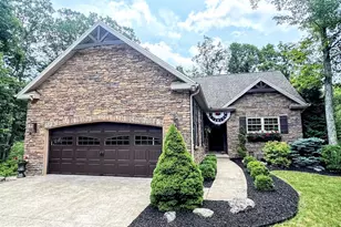 14 Winged Foot Dr, Hazle Township, PA 18202 - Photo 1
