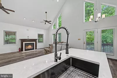 398 Walden Dr, Hazleton, PA 18202 - Photo 13
