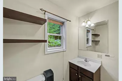 398 Walden Dr, Hazleton, PA 18202 - Photo 25