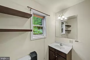 398 Walden Dr, Hazleton, PA 18202 - Photo 25