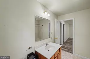 398 Walden Dr, Hazleton, PA 18202 - Photo 49